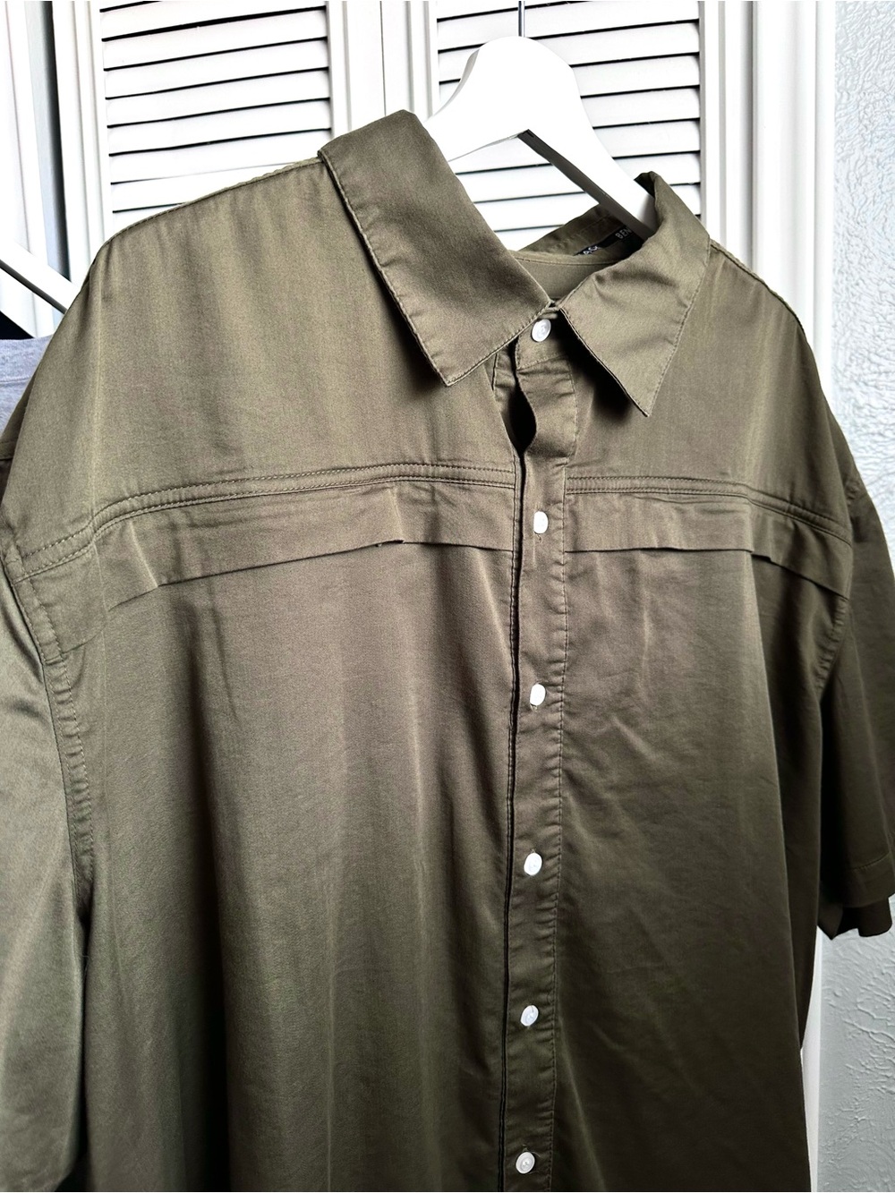 Men’s Green Button Down Shirt